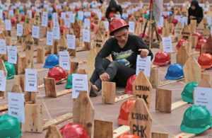 Gelombang PHK Di Tambang Mineral