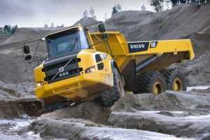 Tiap Tahun Pasar Alat Berat Tumbuh 8 persen