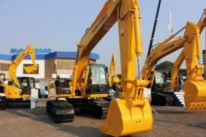 Sumitomo Pamerkan Excavator Buatan Indonesia