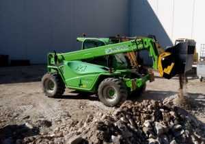 MB Sulap Telehanlder, Wheel Loader & Backhoe Loader Jadi Mobile Crusher