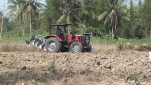 Belarus, Traktor Standar Eropa Dengan Harga Kompetitif