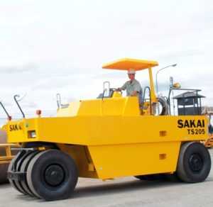 Apa Sih Keunggulan Pneumatic Tired Roller TS205?