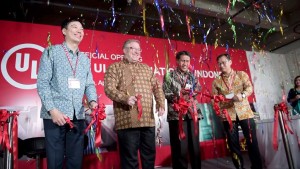 UL Resmikan Laboratorium Kawat & Kabel