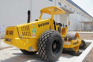 Mengapa Sakai Tingkatkan Produksi Soil Compactor di Indonesia?