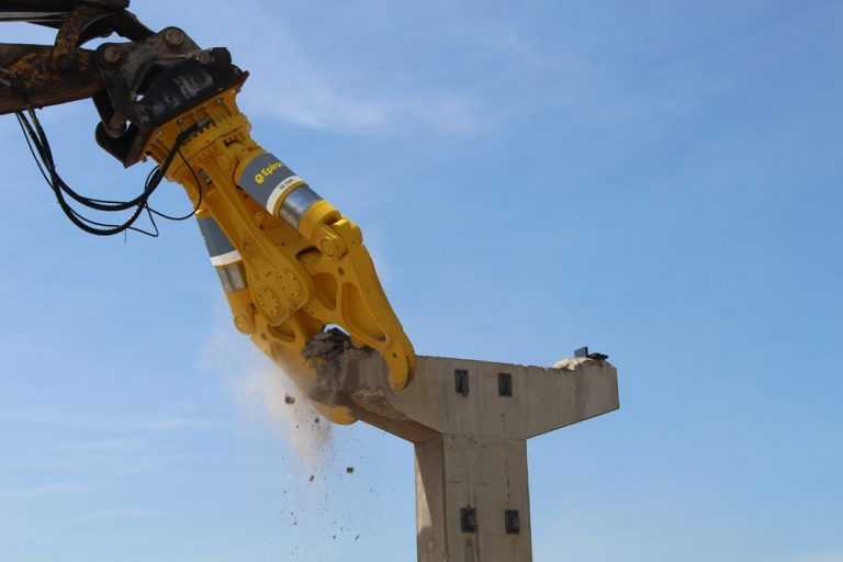Alat Penghancur Beton Epiroc