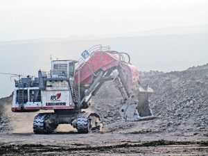 Hydraulic Excavator R 996 Liebherr di KPC Mencapai 140.000 SM