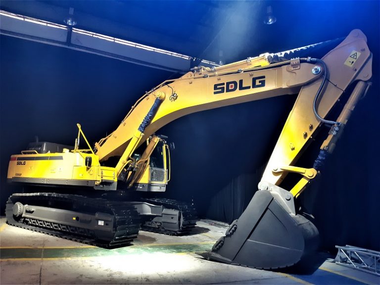 SDLG Luncurkan Dua Model Excavator Baru:  E6201F dan E6550F