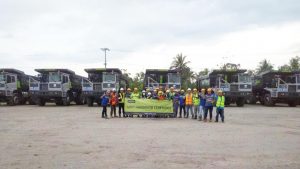 Unit-unit dump truck tambang Zoomlion dikirim secara bertahap kepada beberapa pelanggan di Indonesia. Foto: Zoomlion