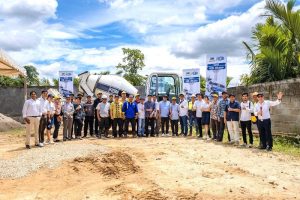 Demo Self Loading Concrete Mixer Fiori di Kendari
