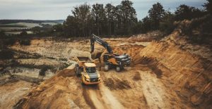 Hybrid Excavator Volvo EC380E Pertama