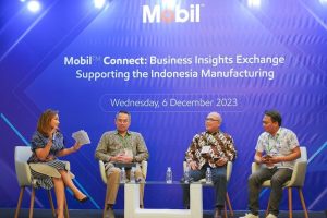 Exxonmobil mengadakan diskusi mengenai  solusi efisiensi industri manufaktur pada Manufacturing Expo 2023 di JI-EXPO, Kemayoran, Jakarta, Rabu (6/12)  . Foto:  ExxonMobil