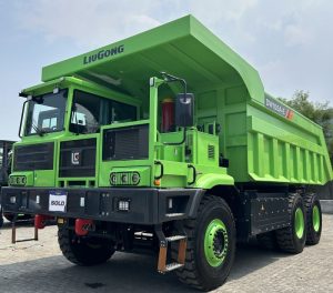 Prediksi Penjualan Alat Berat pada 2024