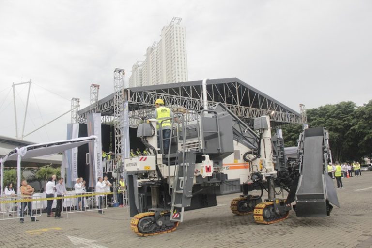 Wirtgen Group Perkenalkan Peralatan Konstruksi Jalan Dengan Teknologi Baru