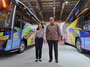 DCVI Tampilkan Dua Bus Canggih dan Cantik di GIIComvec 2024