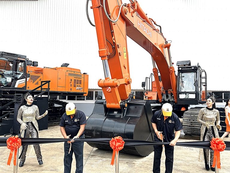 Peluncuran Secara Resmi Hydraulic Excavator Zaxis-7G