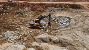 EC210 Pandawa Bukan Excavator Biasa