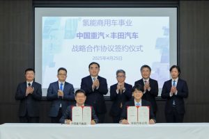 Sinotruk & Toyota Motor Corporation Jalin Perjanjian Kerjasama Strategis