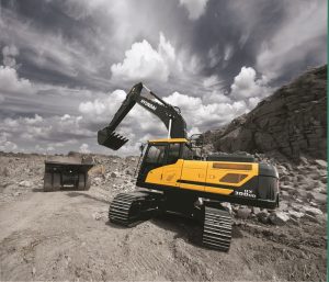 Exacavator 30 TON Hyundai untuk Operasi Tambang dan Konstruksi