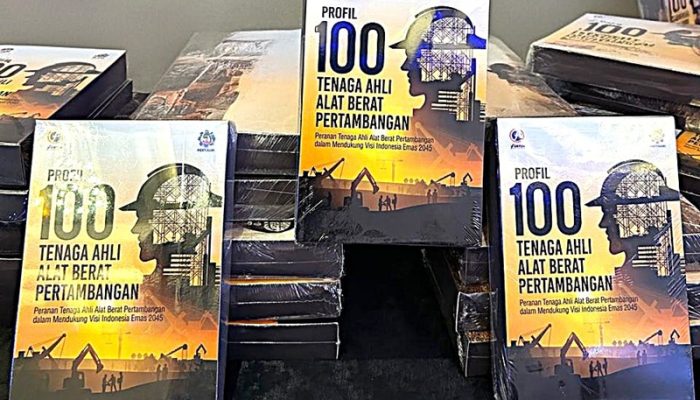 Peluncuran Buku 100 Tokoh Alat Berat Tambang Indonesia